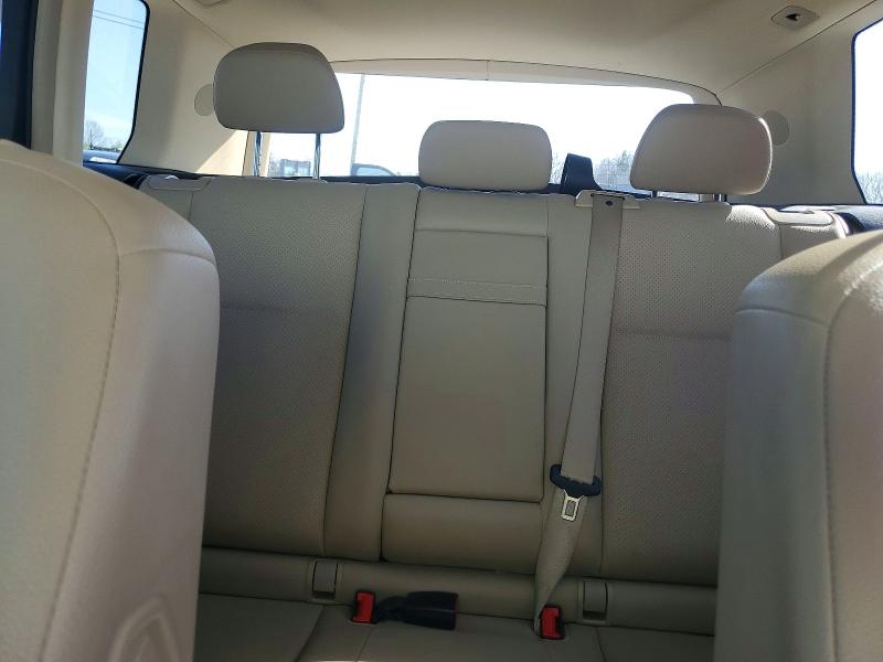 46559436 :رقم المزاد ، WDCGG5GB4BF642827 vin ، 2011 Mercedes-benz Glk مزاد بيع