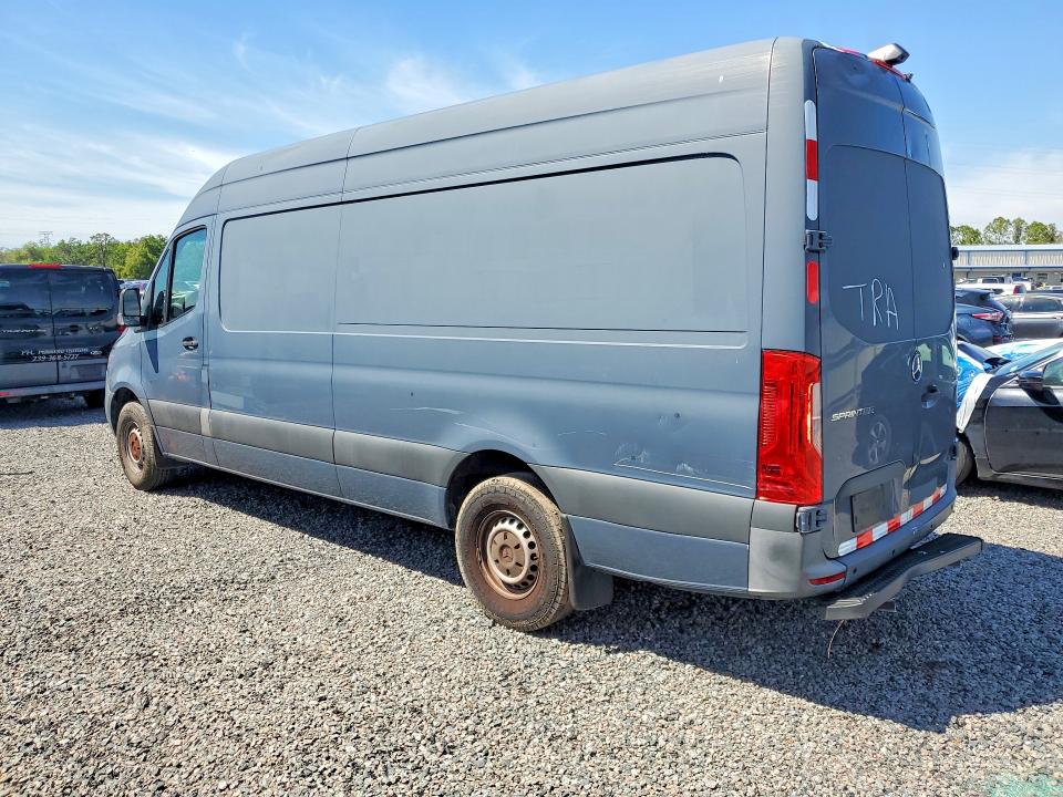 46536106 :رقم المزاد ، WD4PF1CD4KP115945 vin ، 2019 Mercedes Benz Sprinter مزاد بيع