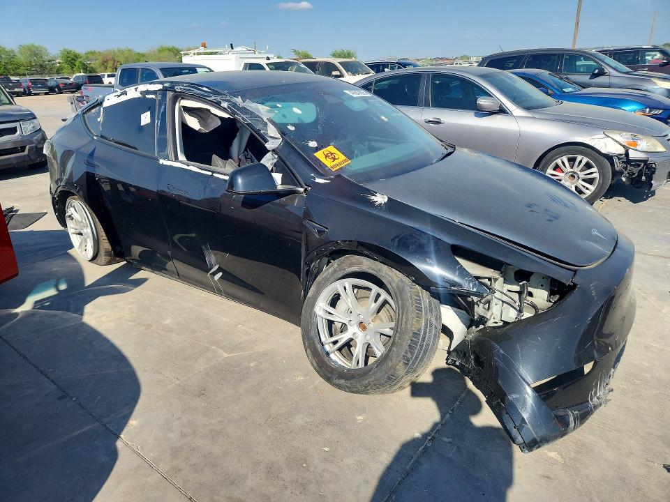 Продаж на аукціоні авто 2024 Tesla Model Y, vin: 7SAYGDEE1RA230834, номер лоту: 47647806