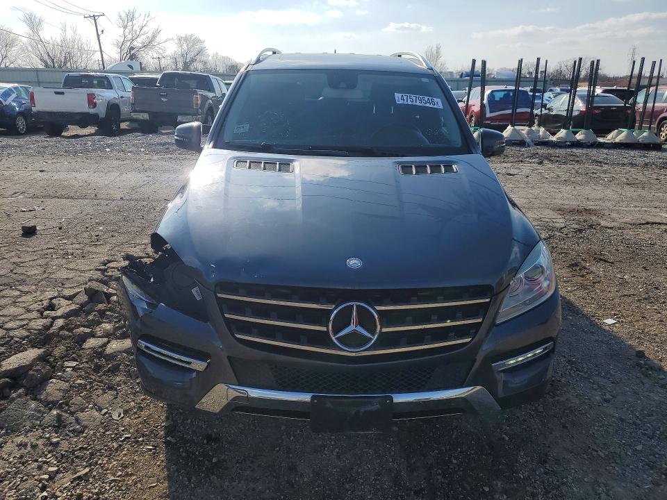 2015 Mercedes-benz Ml მანქანა იყიდება აუქციონზე, vin: 4JGDA5HB4FA563018, აუქციონის ნომერი: 47579546
