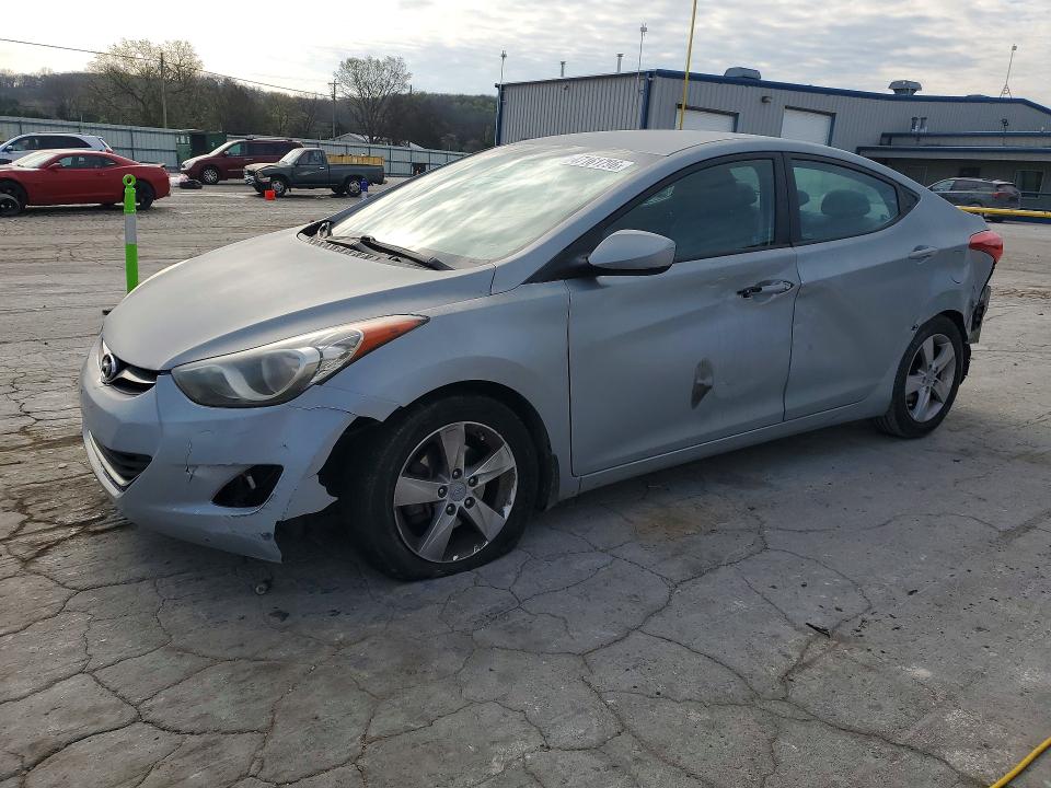 47161796 :رقم المزاد ، 5NPDH4AE7DH172935 vin ، 2013 Hyundai Elantra مزاد بيع