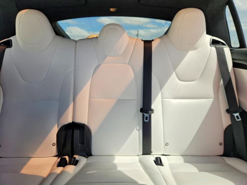 2018 Tesla Model X მანქანა იყიდება აუქციონზე, vin: 5YJXCAE29JF103734, აუქციონის ნომერი: 45674136