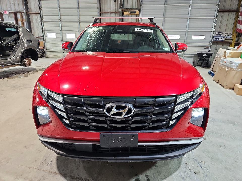 79480795 :رقم المزاد ، 5NMJBCAE5NH065704 vin ، 2022 Hyundai Tucson مزاد بيع