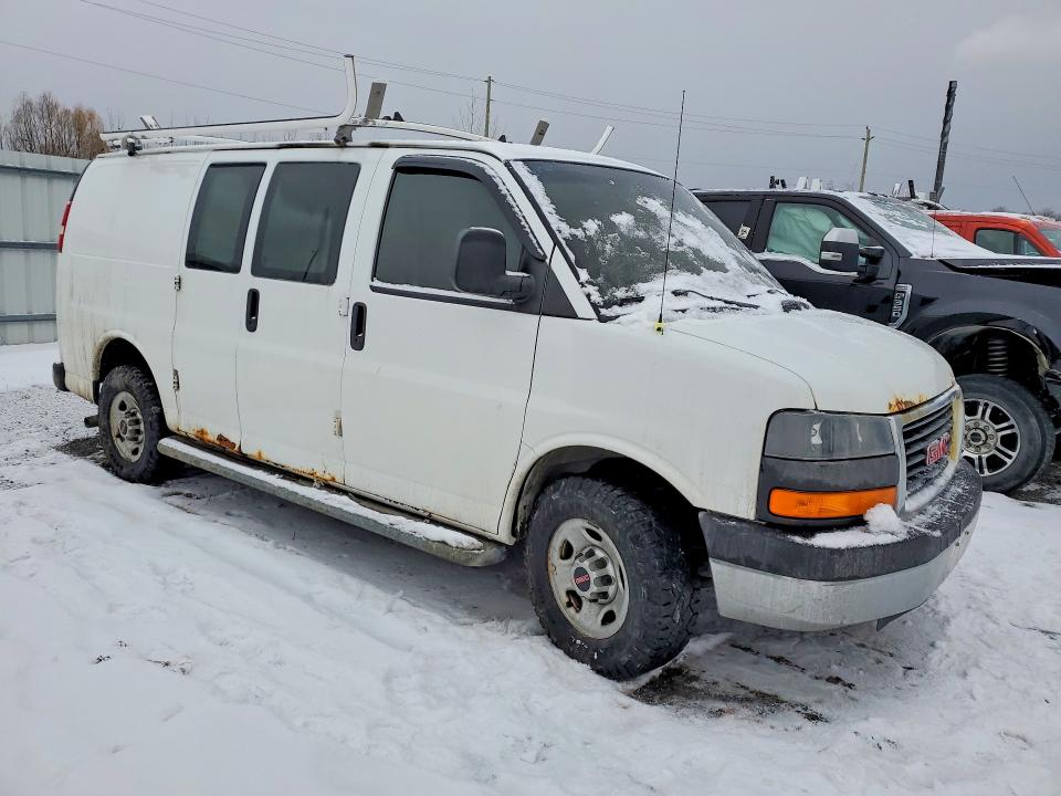 45758266 :رقم المزاد ، 1GTW7AFF1G1161808 vin ، 2016 Gmc Savana مزاد بيع
