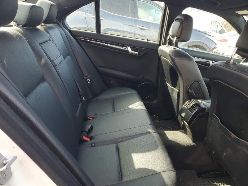 Продажа на аукционе авто 2012 Mercedes-benz C, vin: WDDGF8FB3CA734897, номер лота: 47210126