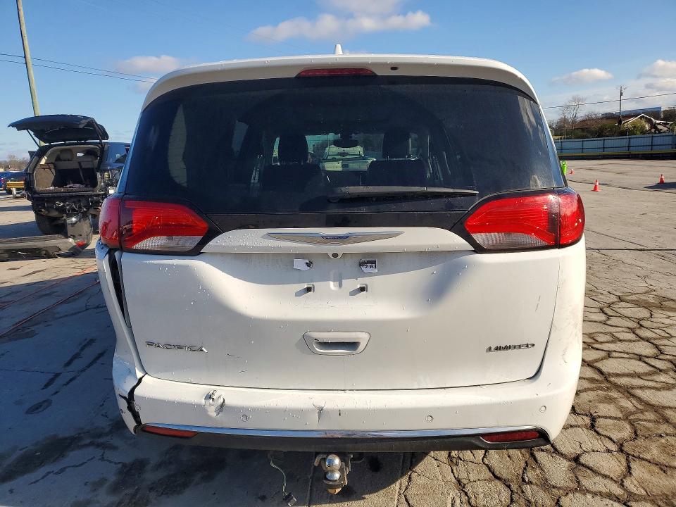 45801526 :رقم المزاد ، 2C4RC1GG0LR269410 vin ، 2020 Chrysler Pacifica مزاد بيع