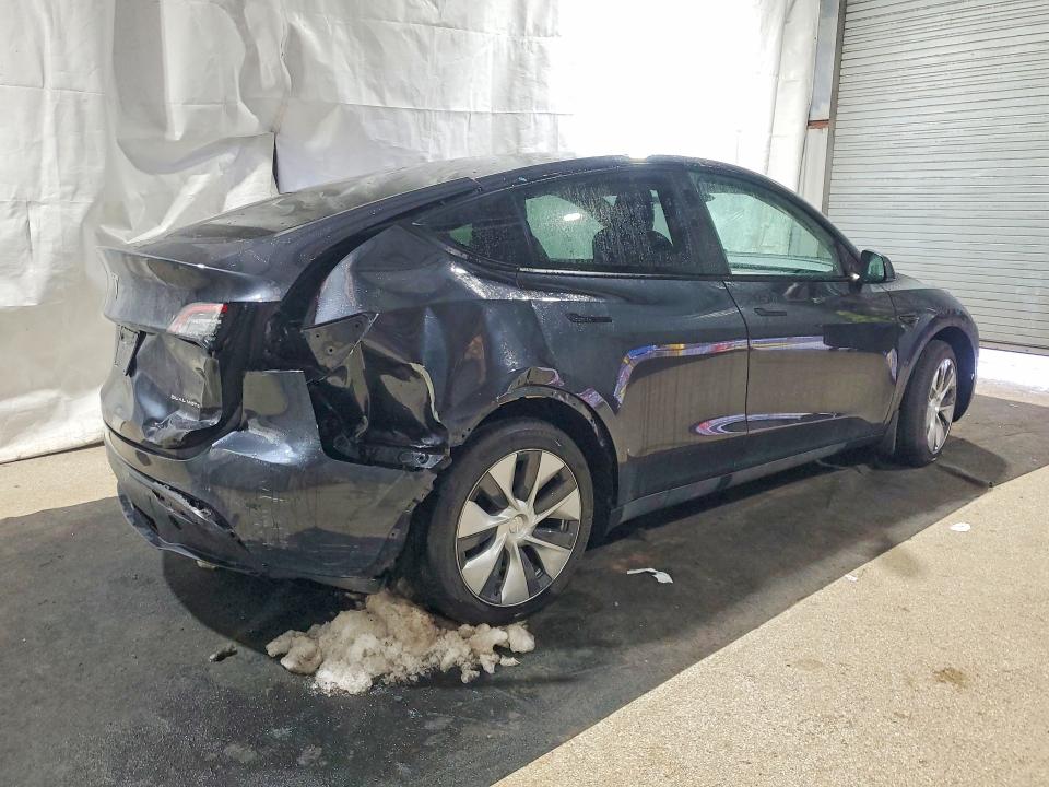 49575636 :رقم المزاد ، 7SAYGAEE4RF994761 vin ، 2024 Tesla Model Y مزاد بيع