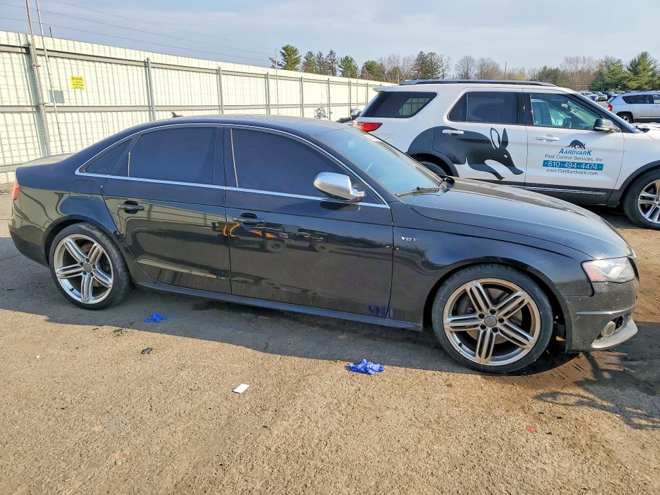 46458306 :رقم المزاد ، WAUKGBFL0AA070687 vin ، 2010 Audi S4 مزاد بيع