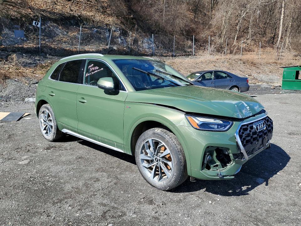 Продажа на аукционе авто 2022 Audi Q5, vin: WA1GABFY4N2029902, номер лота: 41725996