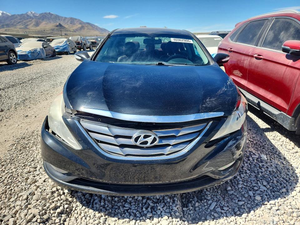 46962906 :رقم المزاد ، 5NPEC4ACXBH036748 vin ، 2011 Hyundai Sonata مزاد بيع