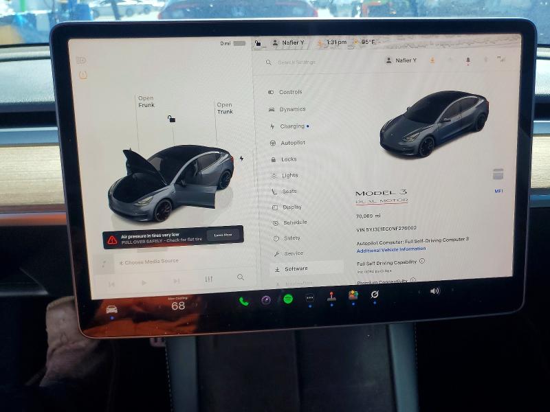 41670766 :رقم المزاد ، 5YJ3E1EC0NF276002 vin ، 2022 Tesla Model 3 مزاد بيع