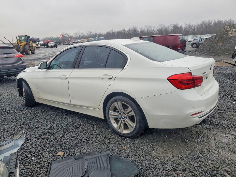 2017 Bmw 330 მანქანა იყიდება აუქციონზე, vin: WBA8D9G58HNU60497, აუქციონის ნომერი: 78684905