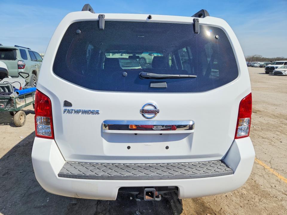46524726 :رقم المزاد ، 5N1AR18UX8C647051 vin ، 2008 Nissan Pathfinder مزاد بيع