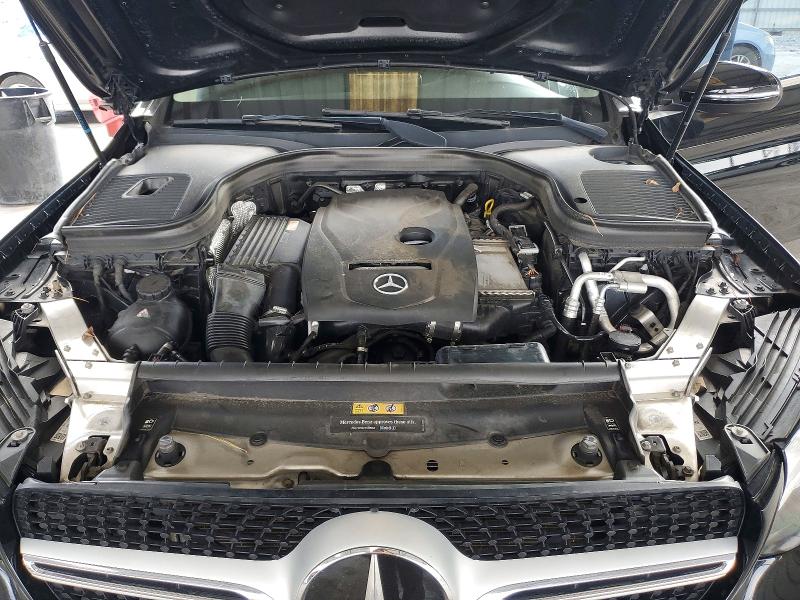 79749865 :رقم المزاد ، WDC0J4KB1HF276807 vin ، 2017 Mercedes-benz Glc Coupe مزاد بيع