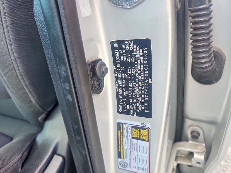 2011 Kia Sorento მანქანა იყიდება აუქციონზე, vin: 5XYKT3A10BG161809, აუქციონის ნომერი: 45648306