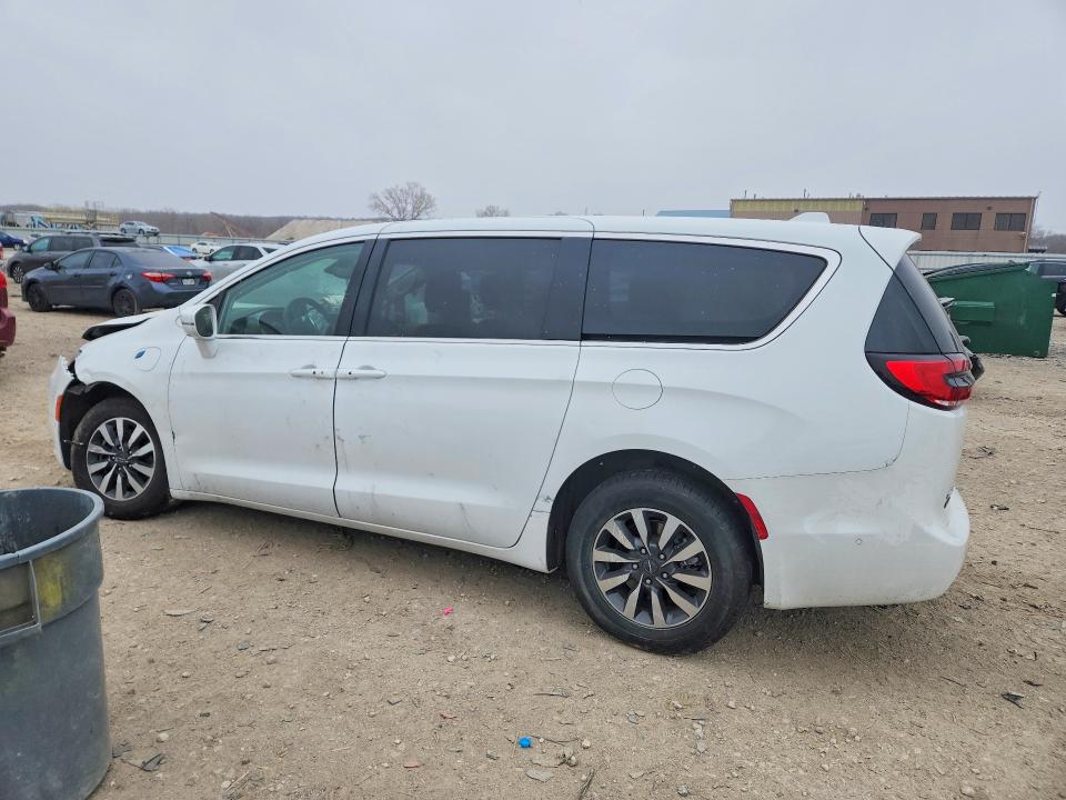 2022 Chrysler Pacifica მანქანა იყიდება აუქციონზე, vin: 2C4RC1L79NR121216, აუქციონის ნომერი: 46134946