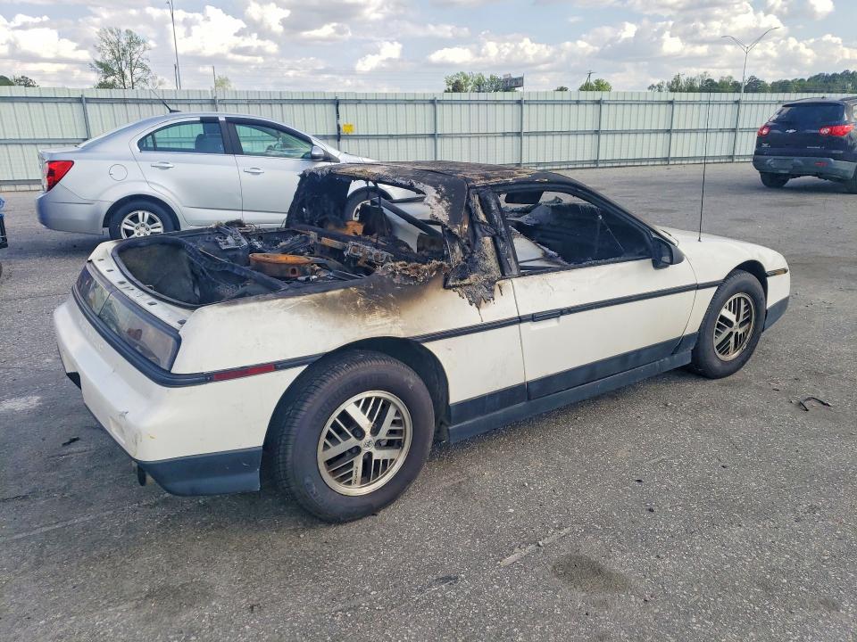 Продажа на аукционе авто 1986 Pontiac Fiero, vin: 1G2PF37R9GP271356, номер лота: 48273296