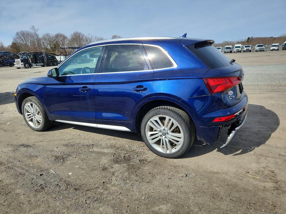 Продажа на аукционе авто 2018 Audi Q5, vin: WA1BNAFY8J2009106, номер лота: 45916166