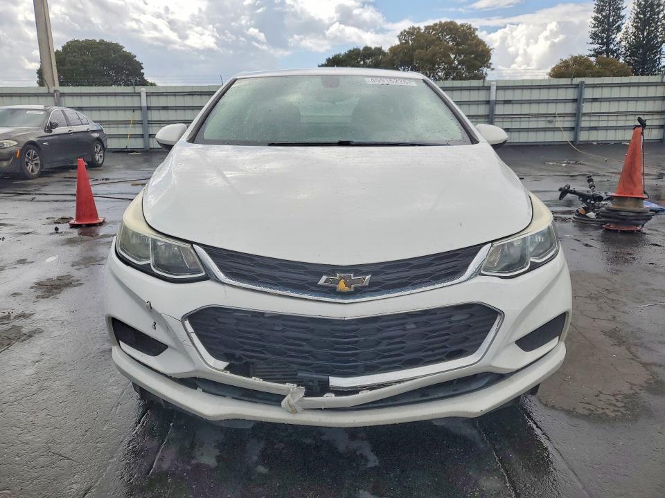 Продаж на аукціоні авто 2018 Chevrolet Cruze, vin: 1G1BC5SM8J7218878, номер лоту: 52498856