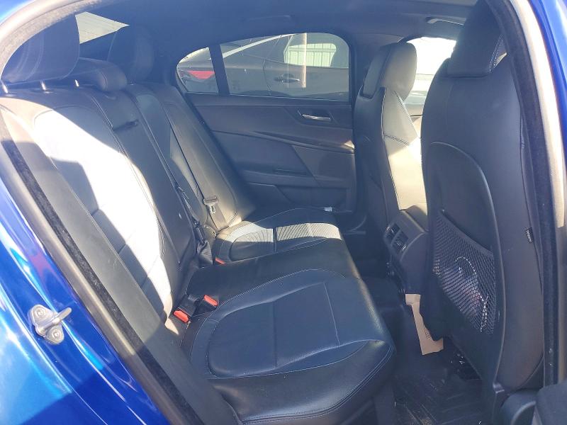 45729976 :رقم المزاد ، SAJAF4BN8HA968860 vin ، 2017 Jaguar Xe مزاد بيع