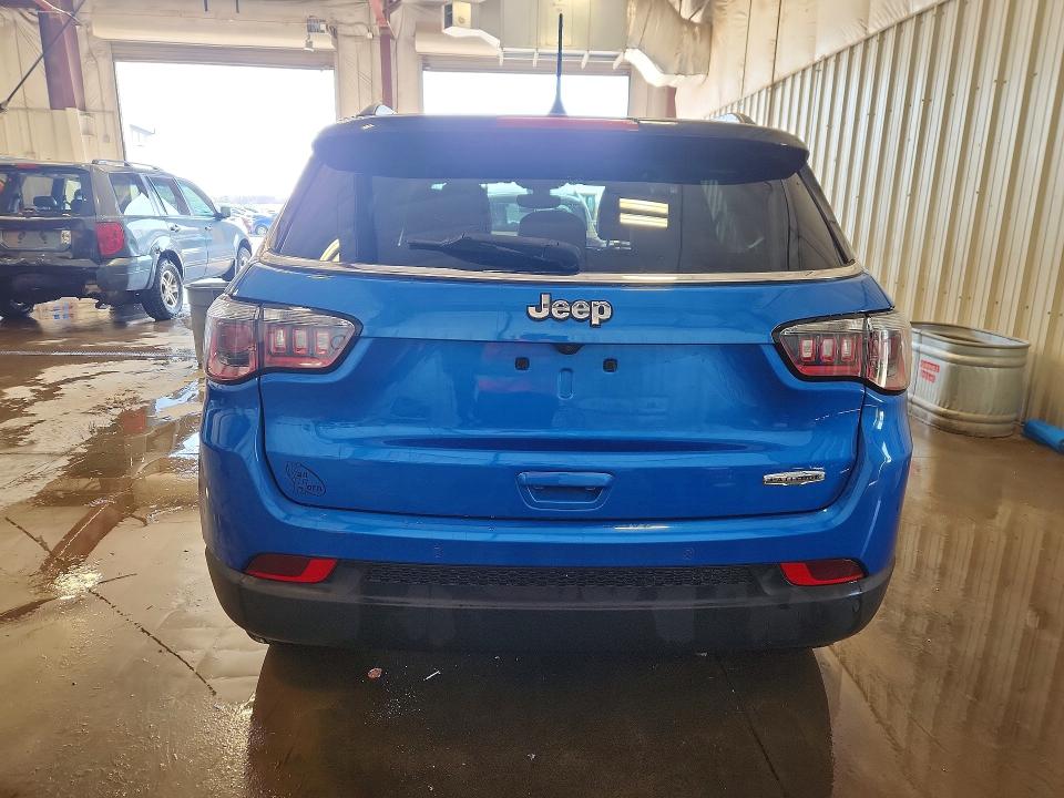 47615416 :رقم المزاد ، 3C4NJCBB0JT193161 vin ، 2018 Jeep Compass مزاد بيع