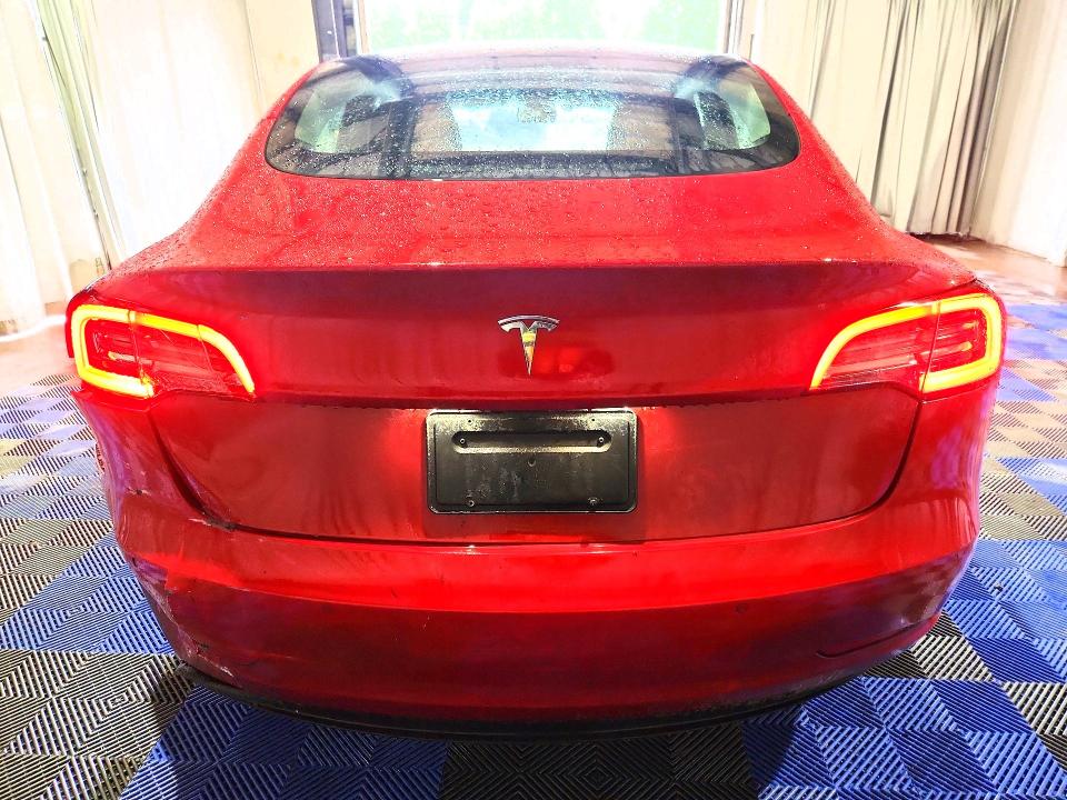 46945366 :رقم المزاد ، 5YJ3E1EA8NF369803 vin ، 2022 Tesla Model 3 مزاد بيع
