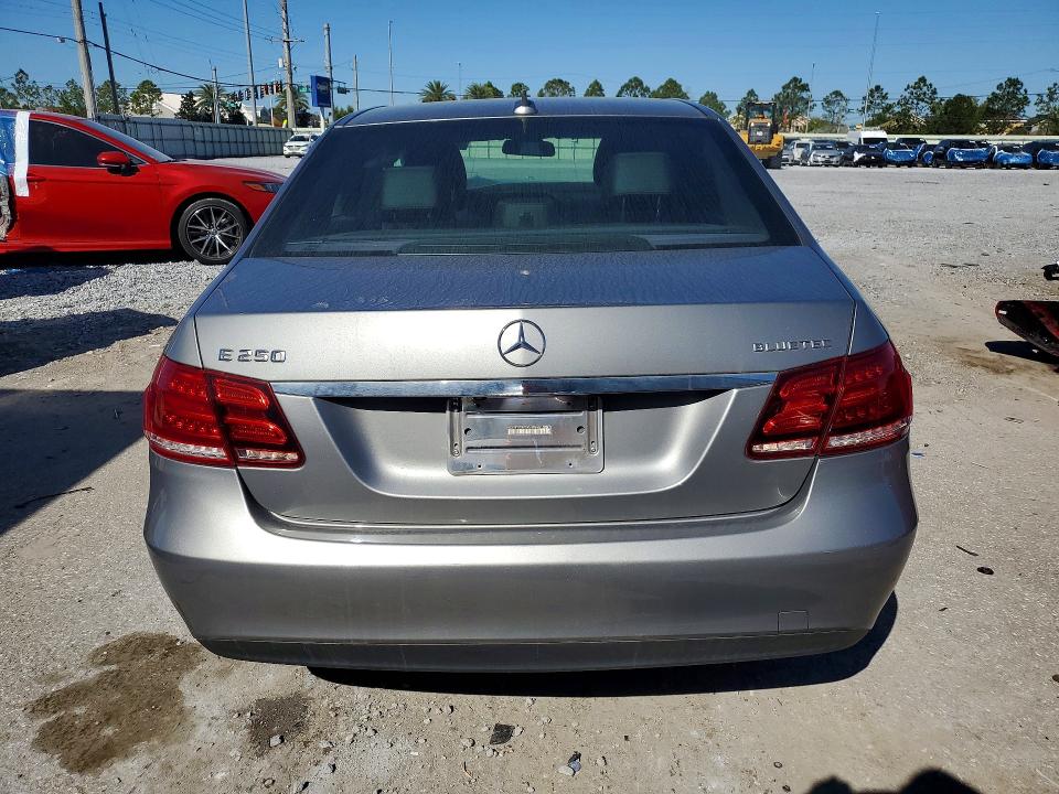 2014 Mercedes-benz E მანქანა იყიდება აუქციონზე, vin: WDDHF0EB4EB006493, აუქციონის ნომერი: 46745336
