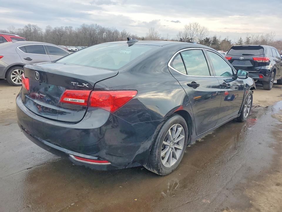 45672476 :رقم المزاد ، 19UUB1F56JA009996 vin ، 2018 Acura Tlx مزاد بيع