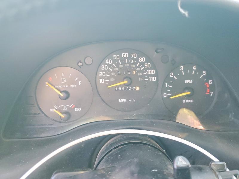 41648256 :رقم المزاد ، 2G1WX12K0X9137281 vin ، 1999 Chevrolet Monte Carlo مزاد بيع