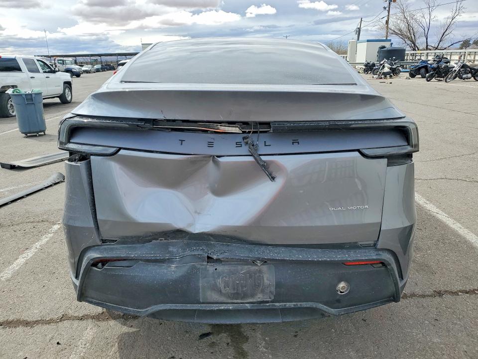 2026 Tesla Model Y მანქანა იყიდება აუქციონზე, vin: 7SAYGDEE8TF347692, აუქციონის ნომერი: 45636506