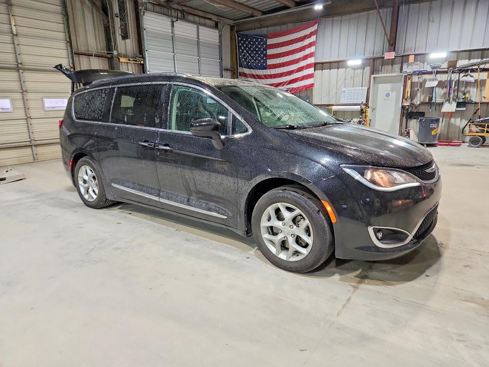 Продажа на аукционе авто 2019 Chrysler Pacifica, vin: 2C4RC1EGXKR576455, номер лота: 47707196