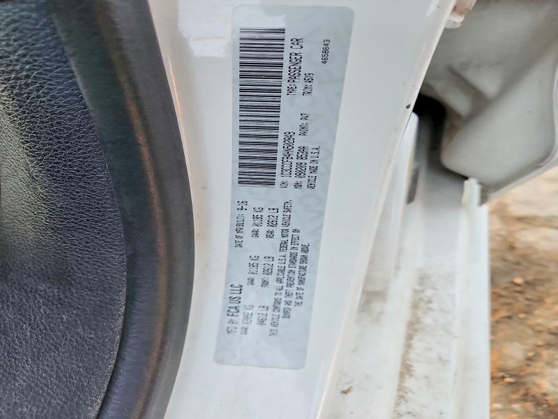 46995616 :رقم المزاد ، 1C3CCCFB4HN502849 vin ، 2017 Chrysler 200 مزاد بيع