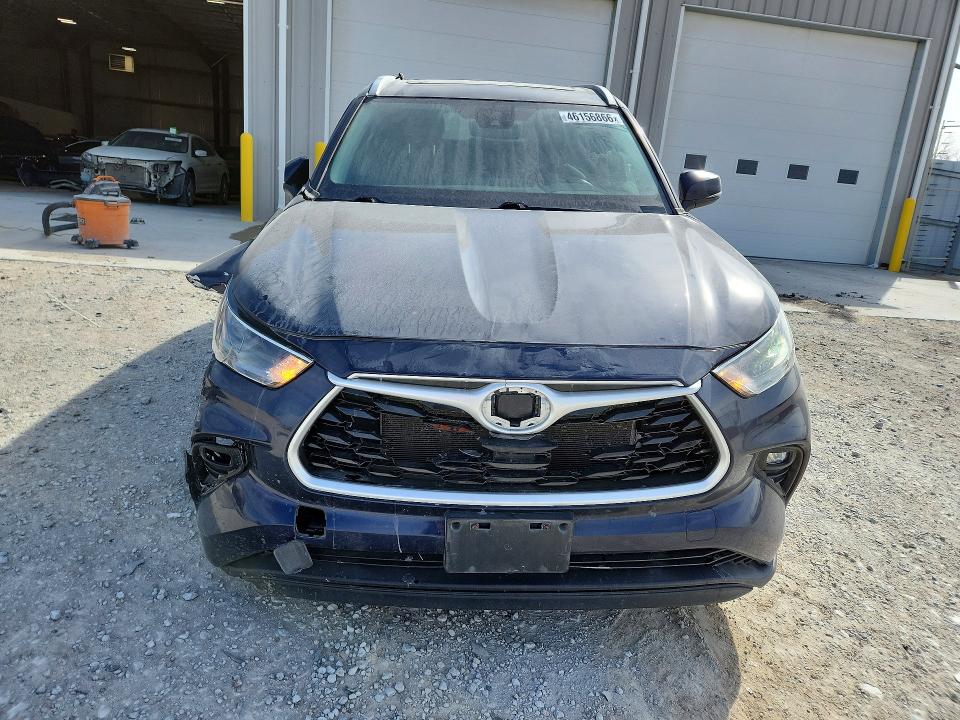 Продажа на аукционе авто 2022 Toyota Highlander, vin: 5TDGZRBH9NS163990, номер лота: 46156866