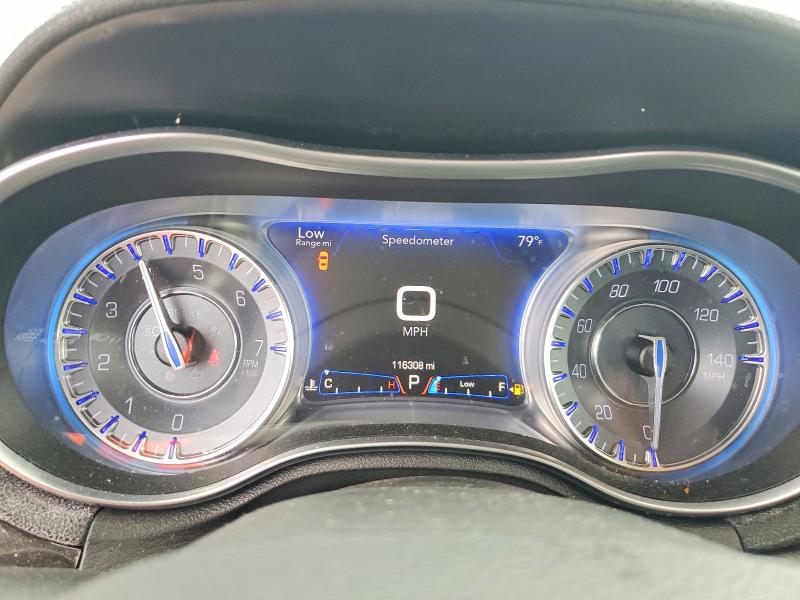 Продаж на аукціоні авто 2015 Chrysler 300, vin: 2C3CCAAG1FH899210, номер лоту: 79999835