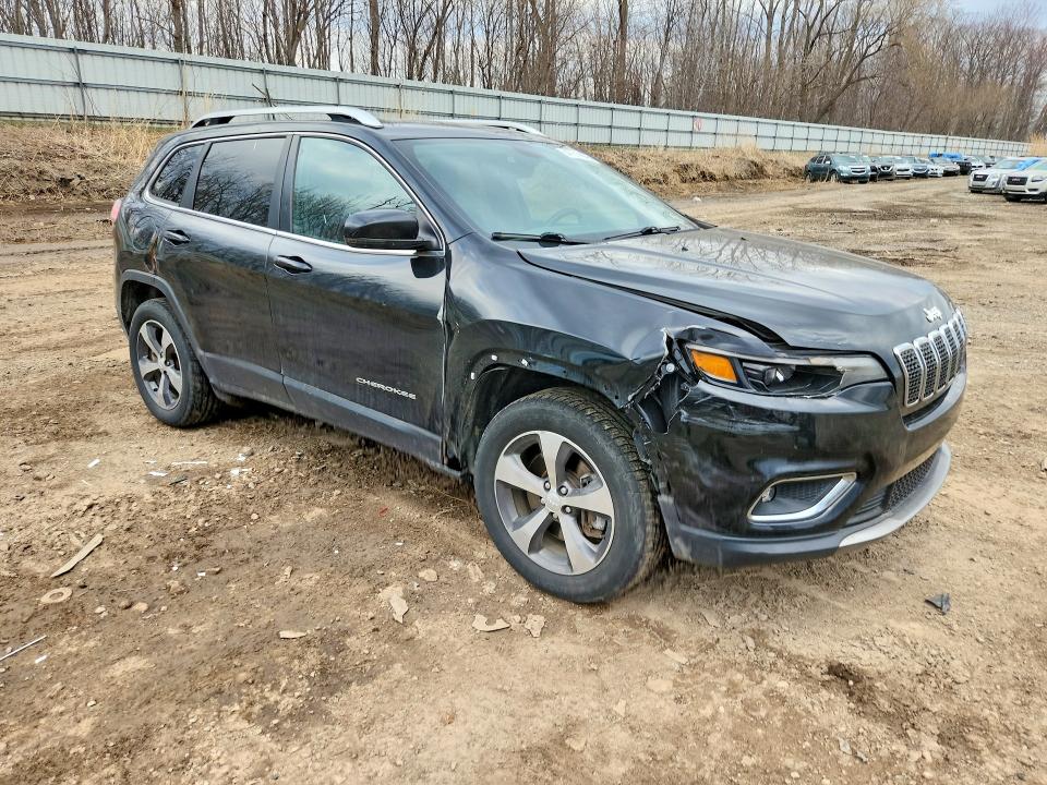 47611646 :رقم المزاد ، 1C4PJMDX9KD306278 vin ، 2019 Jeep Cherokee مزاد بيع
