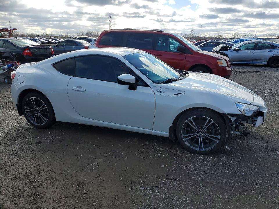 41714676 :رقم المزاد ، JF1ZNAA17G8701948 vin ، 2016 Toyota Scion مزاد بيع