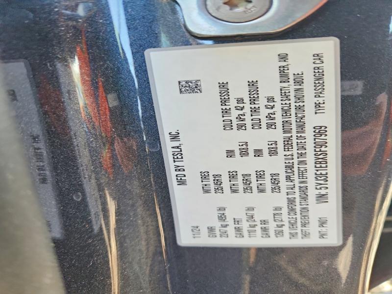 46566436 :رقم المزاد ، 5YJ3E1EBXSF907969 vin ، 2025 Tesla Model 3 مزاد بيع