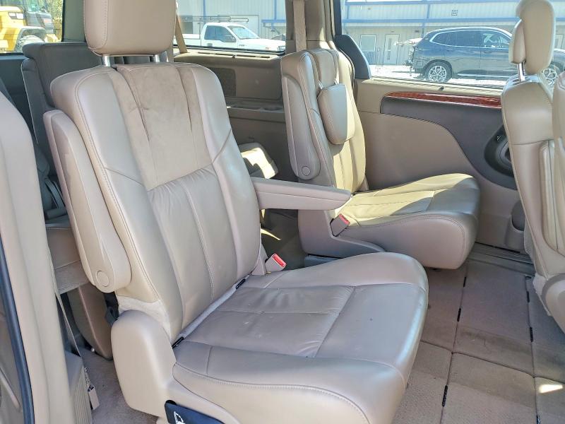 2016 Chrysler Town & Country მანქანა იყიდება აუქციონზე, vin: 2C4RC1GG0GR188896, აუქციონის ნომერი: 46717736
