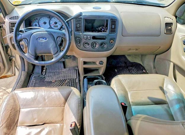 2001 Ford Escape მანქანა იყიდება აუქციონზე, vin: 1FMYU04181KB28143, აუქციონის ნომერი: 47988046