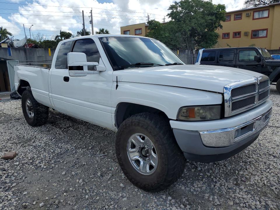 47461306 :رقم المزاد ، 1B7KC2362WJ196327 vin ، 1998 Dodge Ram 2500 مزاد بيع