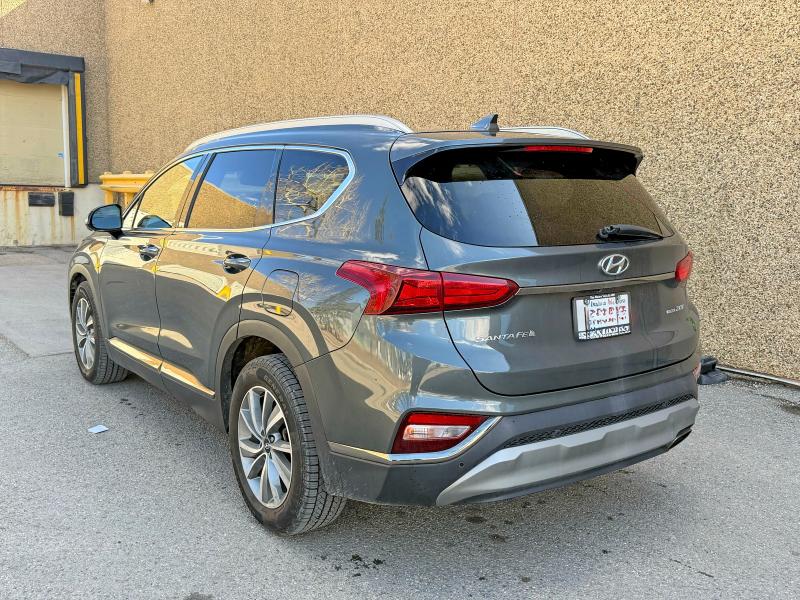 47472186 :رقم المزاد ، 5NMS3CAA1LH242616 vin ، 2020 Hyundai Santa Fe مزاد بيع