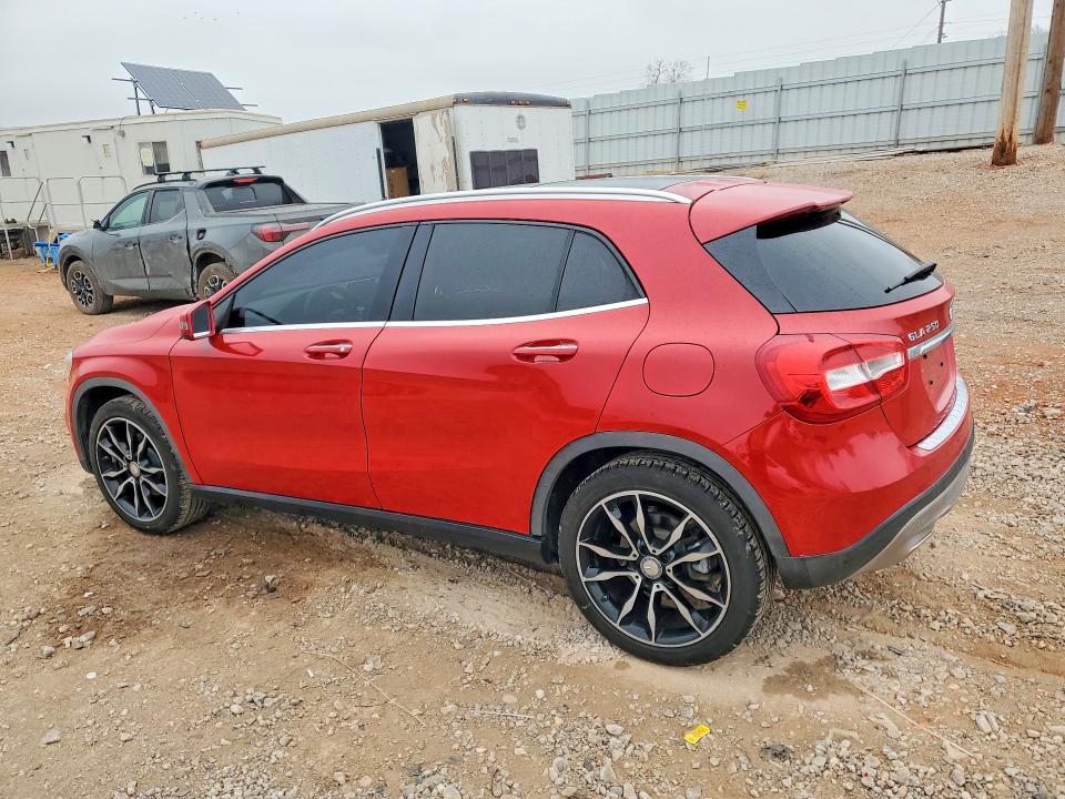 79987495 :رقم المزاد ، WDCTG4EB8HJ298419 vin ، 2017 Mercedes-benz Gla مزاد بيع