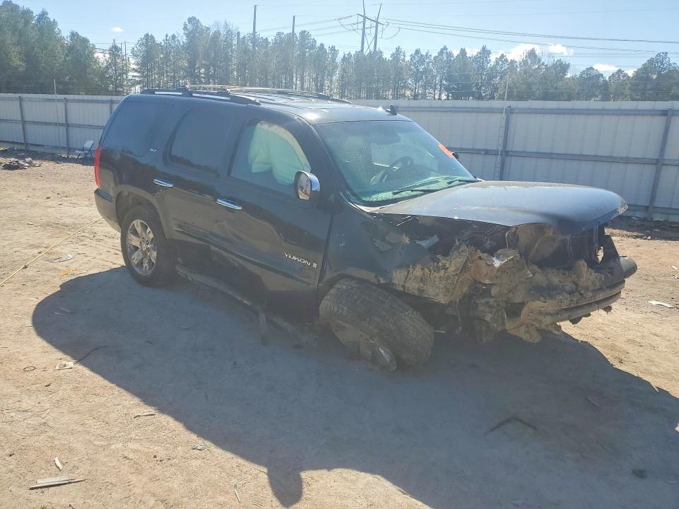 79562165 :رقم المزاد ، 1GKFK130X8R165880 vin ، 2008 Gmc Yukon مزاد بيع