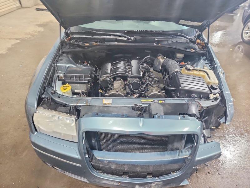46288606 :رقم المزاد ، 2C3JA53G75H152842 vin ، 2005 Chrysler 300 مزاد بيع