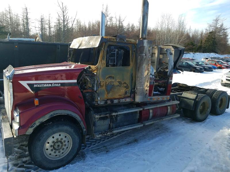46678166 :رقم المزاد ، 5KJJAED1XFPGB2385 vin ، 2015 Western Star/auto Car Conventional مزاد بيع