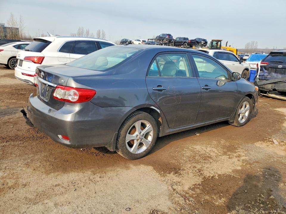 Aukcja sprzedaży 2013 Toyota Corolla, vin: 2T1BU4EE8DC107284, numer aukcji: 79635095