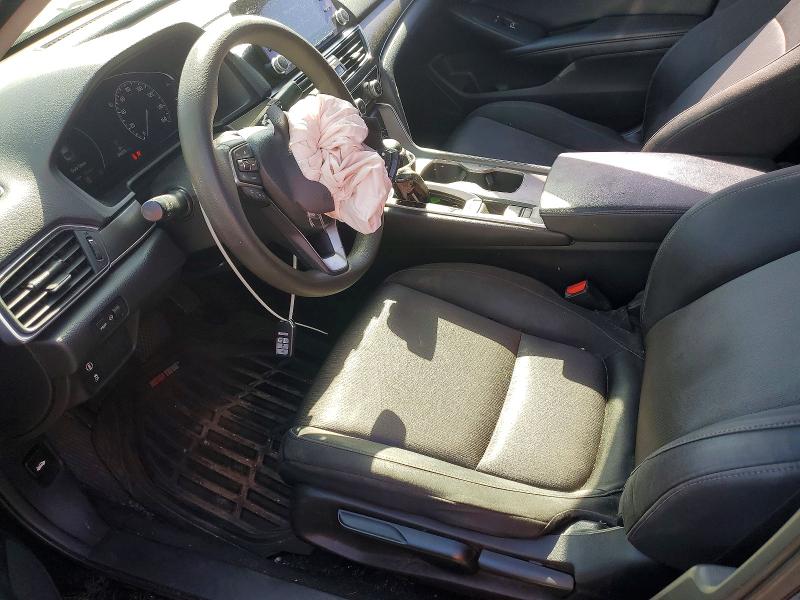 Продажа на аукционе авто 2019 Honda Accord, vin: 1HGCV1F18KA102195, номер лота: 79757195