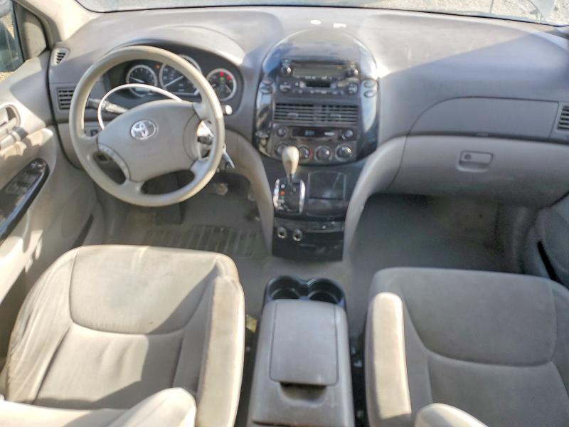 2004 Toyota Sienna მანქანა იყიდება აუქციონზე, vin: 5TDZA23C24S120102, აუქციონის ნომერი: 46299376