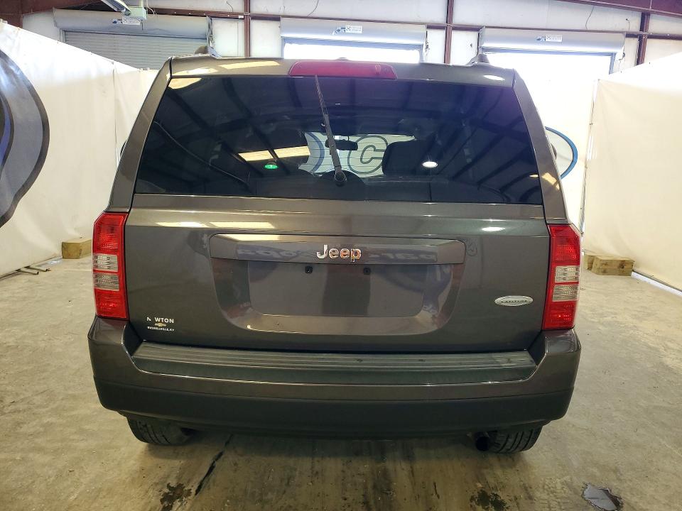 46172956 :رقم المزاد ، 1C4NJPFB1GD569916 vin ، 2016 Jeep Patriot مزاد بيع