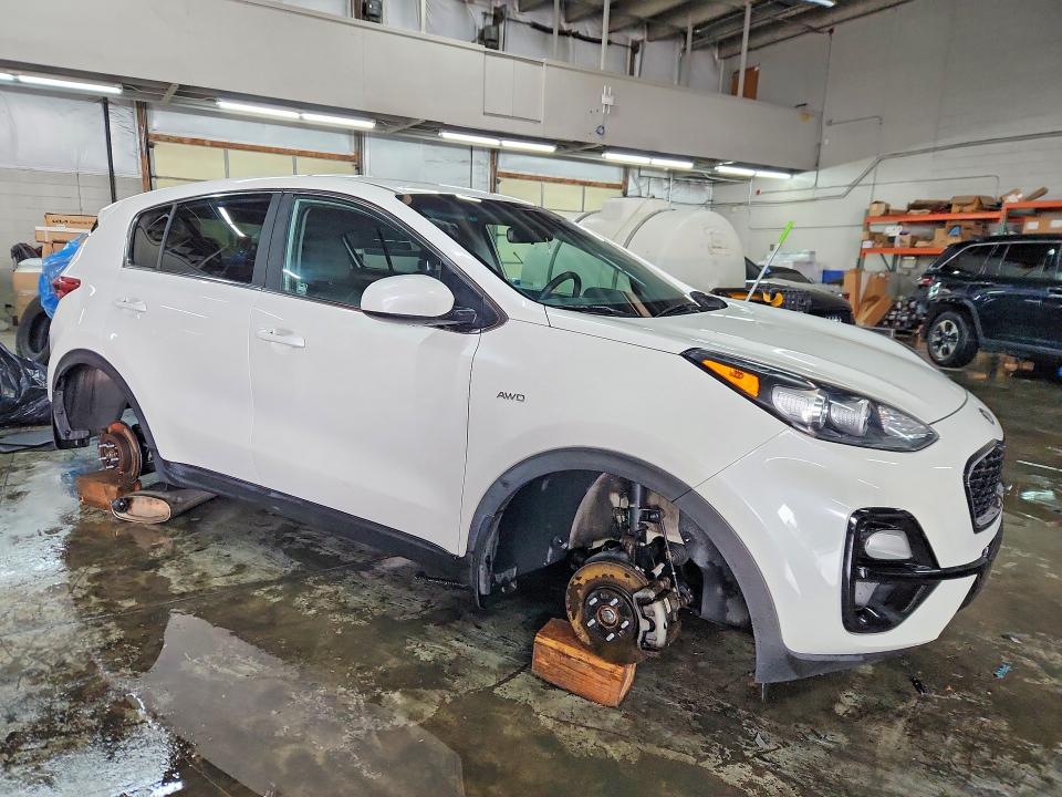 Продаж на аукціоні авто 2022 Kia Sportage, vin: KNDPMCAC8N7995963, номер лоту: 41928206